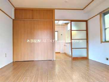 ���c����X�،����w �}���V���� 1K