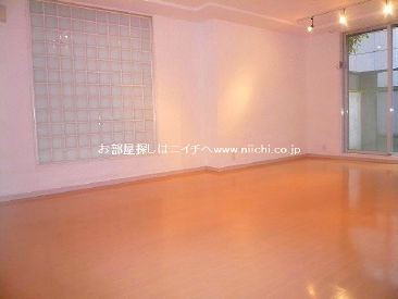 京王線初台駅 マンション 1R 京王線初台駅 マンション 1R