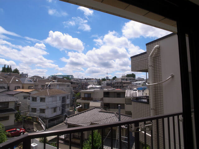人気の渋谷富ヶ谷、最上階角部屋で眺望良好賃貸マンション