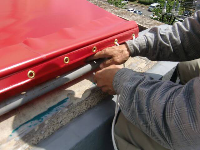 屋根テント破損していませんか？